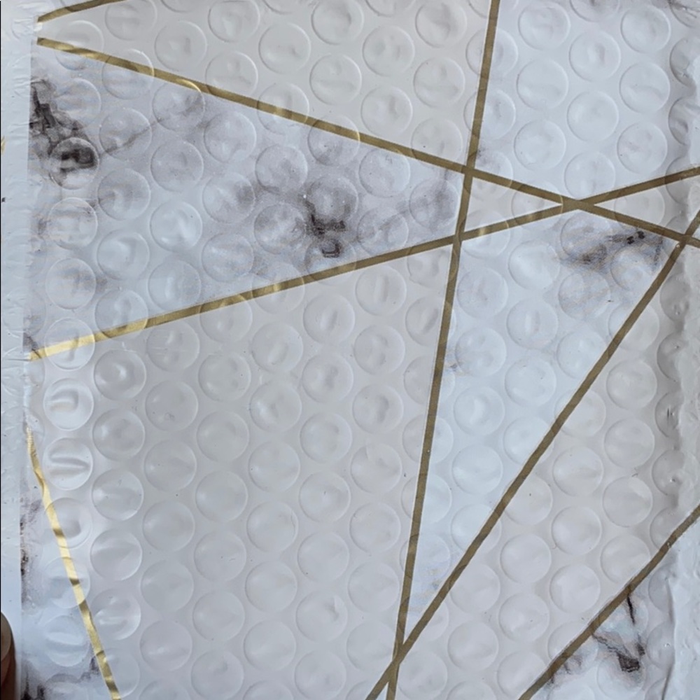 25 4”X8” Marble Bubble Mailers CLEARANCE - Picture 5 of 7